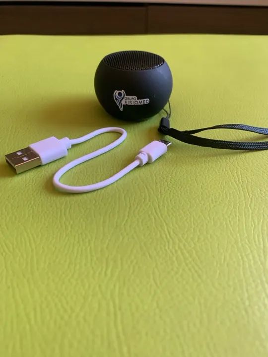 Caixa de Som Bluetooth Portátil - Foto 2