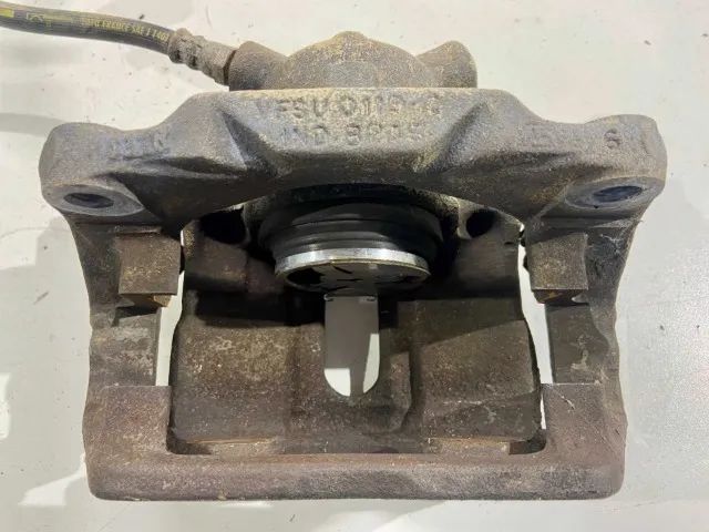 Pinça de Freio Dianteira Esquerda Renault Scenic 2003  - Foto 3