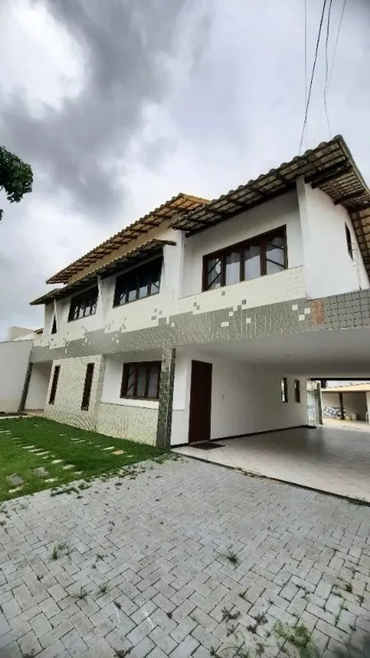 Casa Duplex na Mata da Praia! Com 6 Quartos, 3 Suítes, 4 Vagas, 320m².