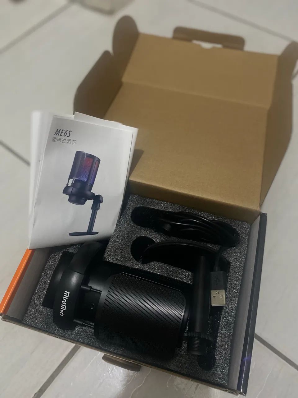 MM-MRGB Gaming Microphone with Cardioid USB-C Plug-and-Play and RGB Lighting64617878415105122