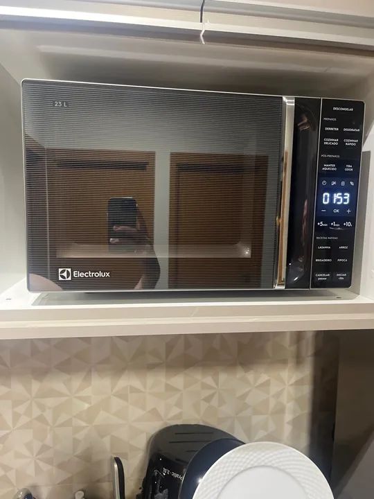 Micro-ondas Electrolux 23 Litros