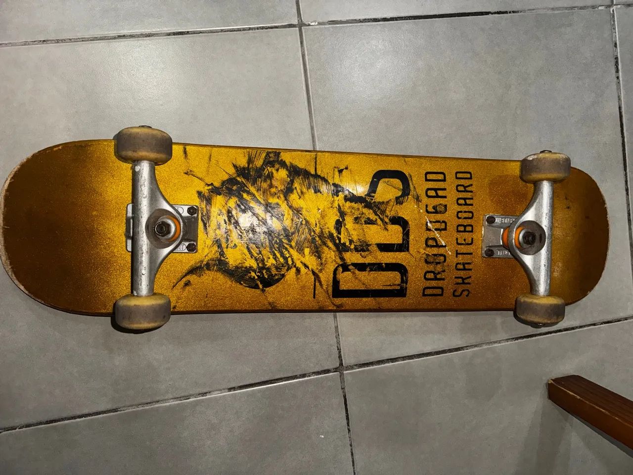 Skate Drop Dead