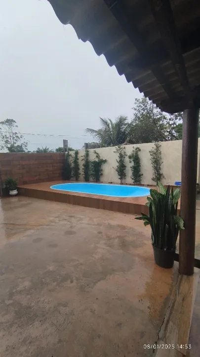 Ótima Casa Dupla 2/ 3 qts suite c/ piscina LT 600mt em condomínio fechado