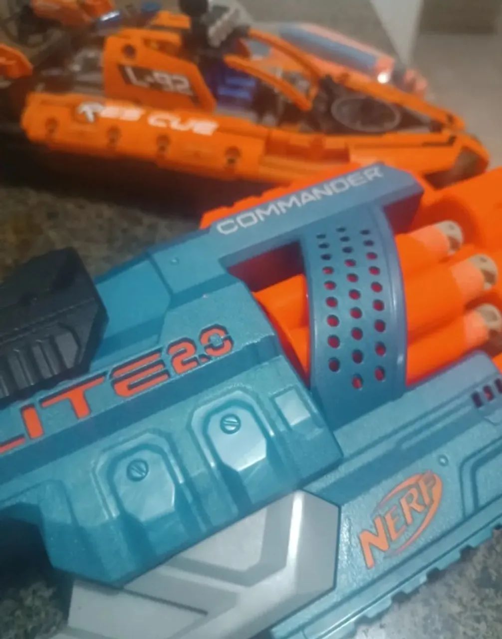 Kit Nerf 6 disparos automáticos + Lego barco original R$180,00 buscar Carrefour Zona Sul  - Foto 4