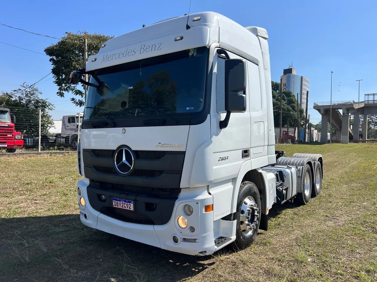 Mercedes bens actros 2651 6x4 caminhão 