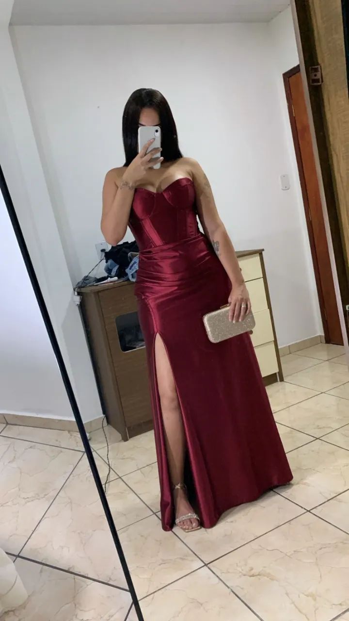 VESTIDO MARSALA FORMANDA/MADRINHA