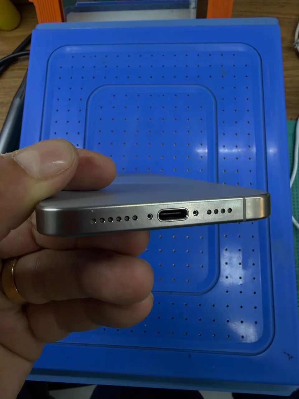 Carcaça iPhone 15 Pró max. COMPLETA! - Foto 4