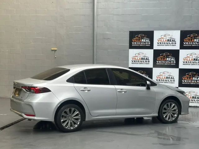 Corolla XEI 2.0 2023 Automático (Bancos de couro + multimidia + Muito novo) - Foto 3