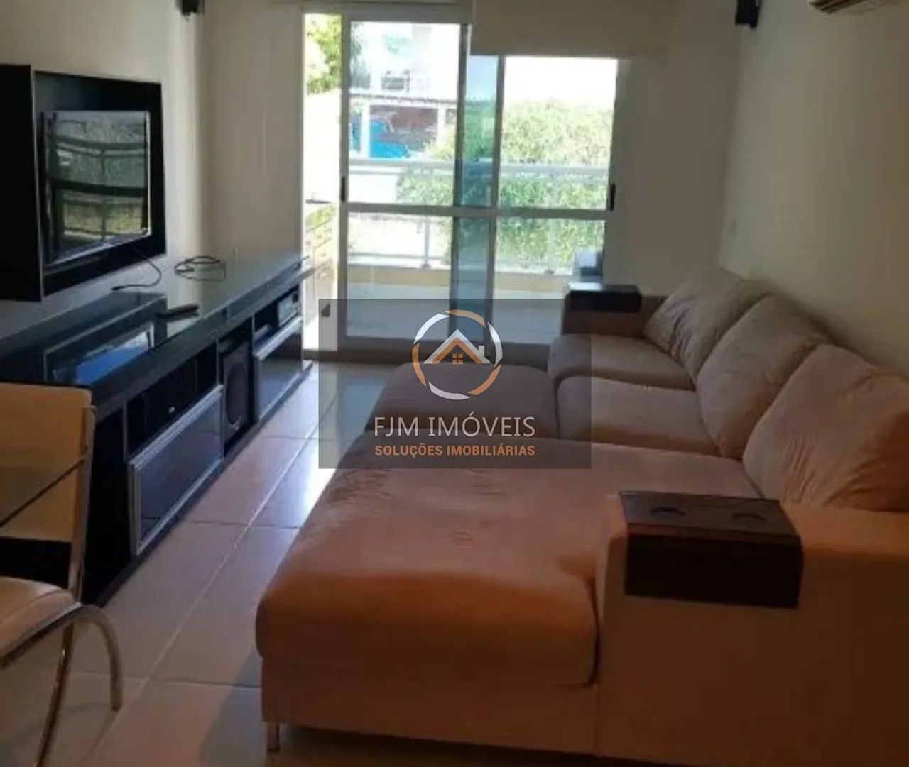 Flat em Camboinhas - Niterói com 84m², 2 dormitórios e 2 banheiros por R$ 600.000 para ven - Foto 4
