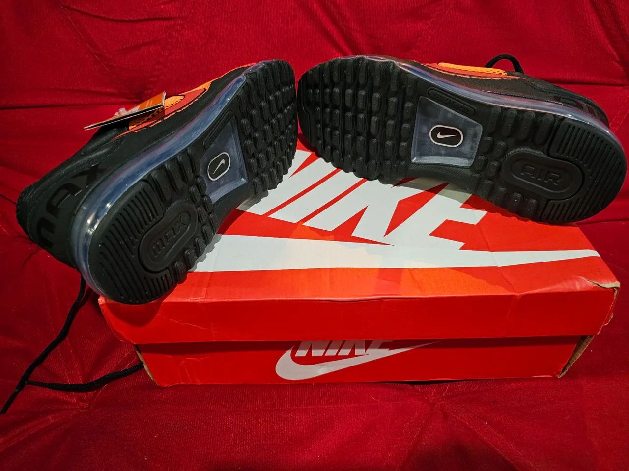 Nike Air Max 2013 Laranja e Preto - Foto 5