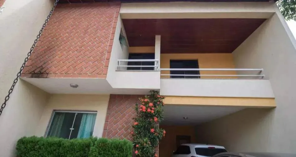 Sobrado à venda na Vila Assunção, em Santo André.