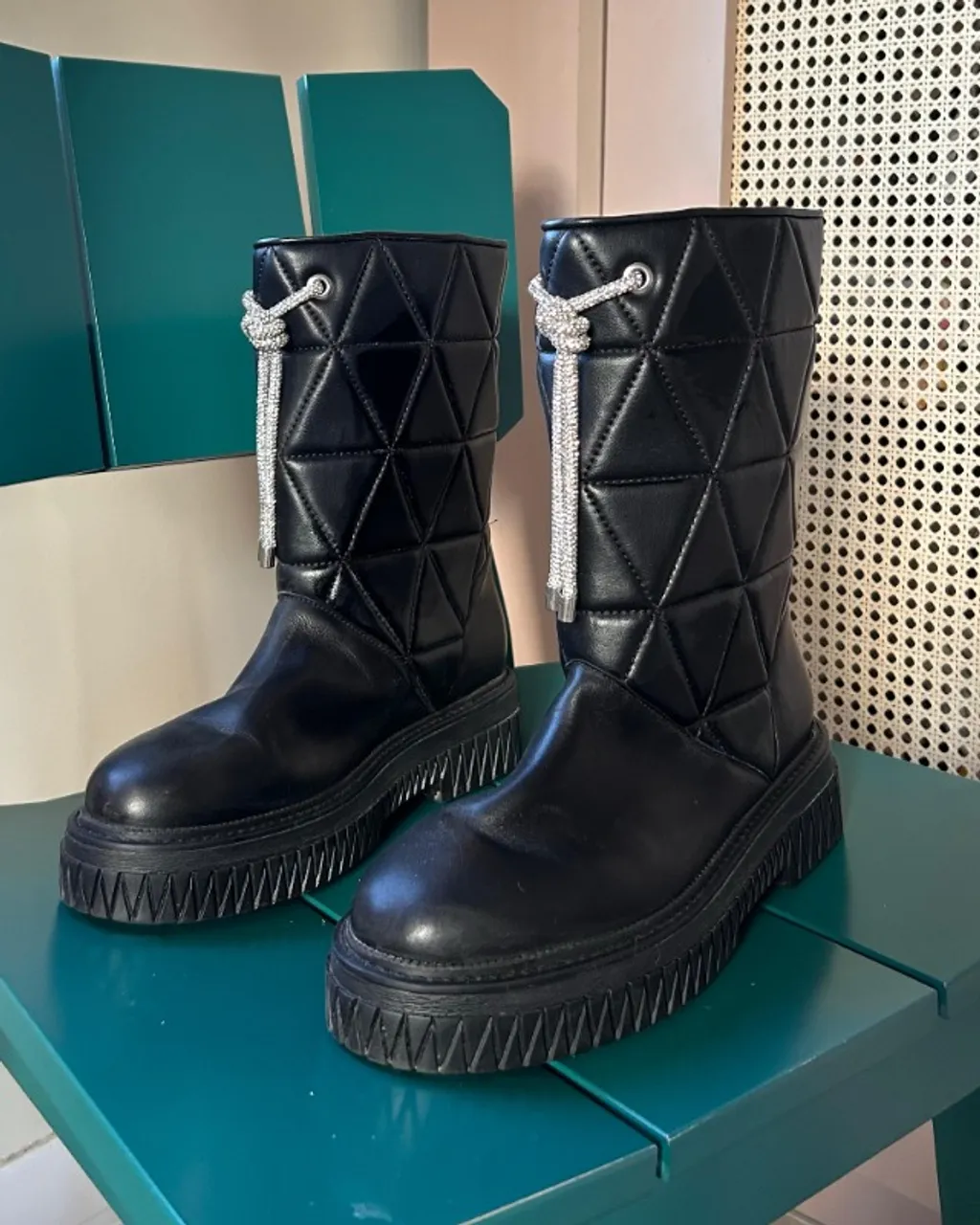 bota schutz couro nunca usada tamanho 38