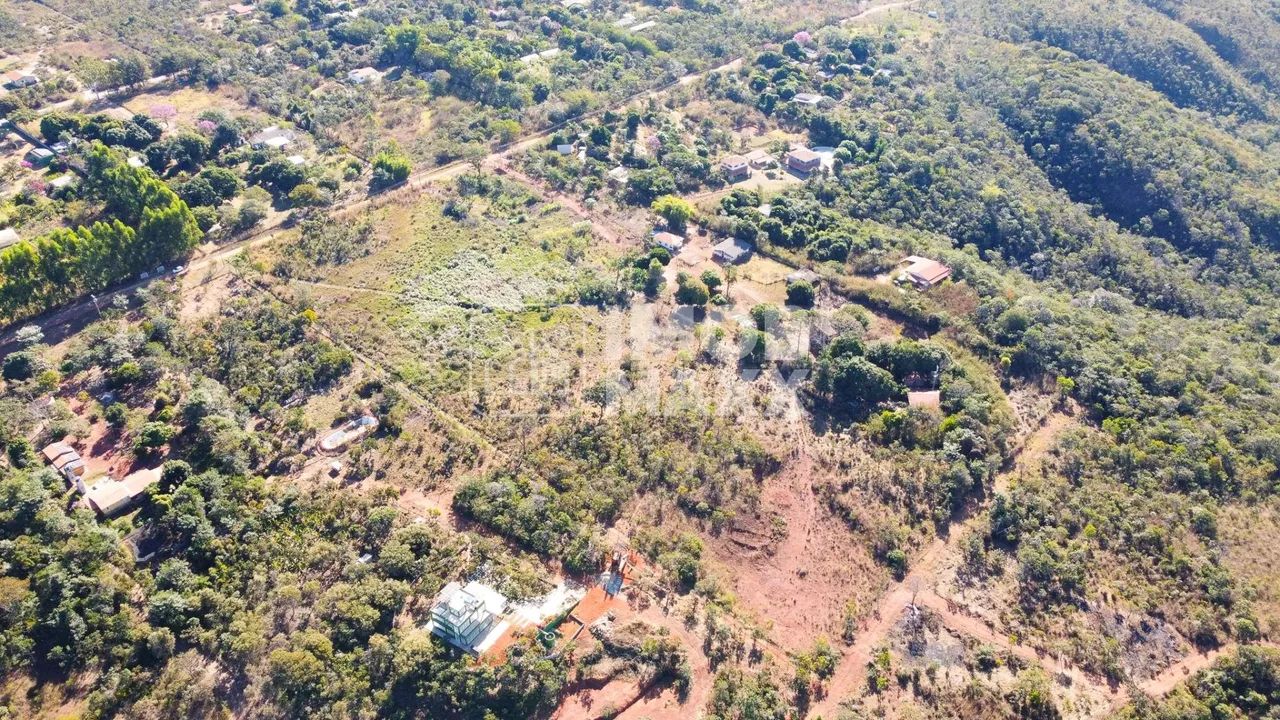 Chácara a venda NR Euller Paranhos - terra nua - 28000 m² - com nascente - Escriturada e R - Foto 5