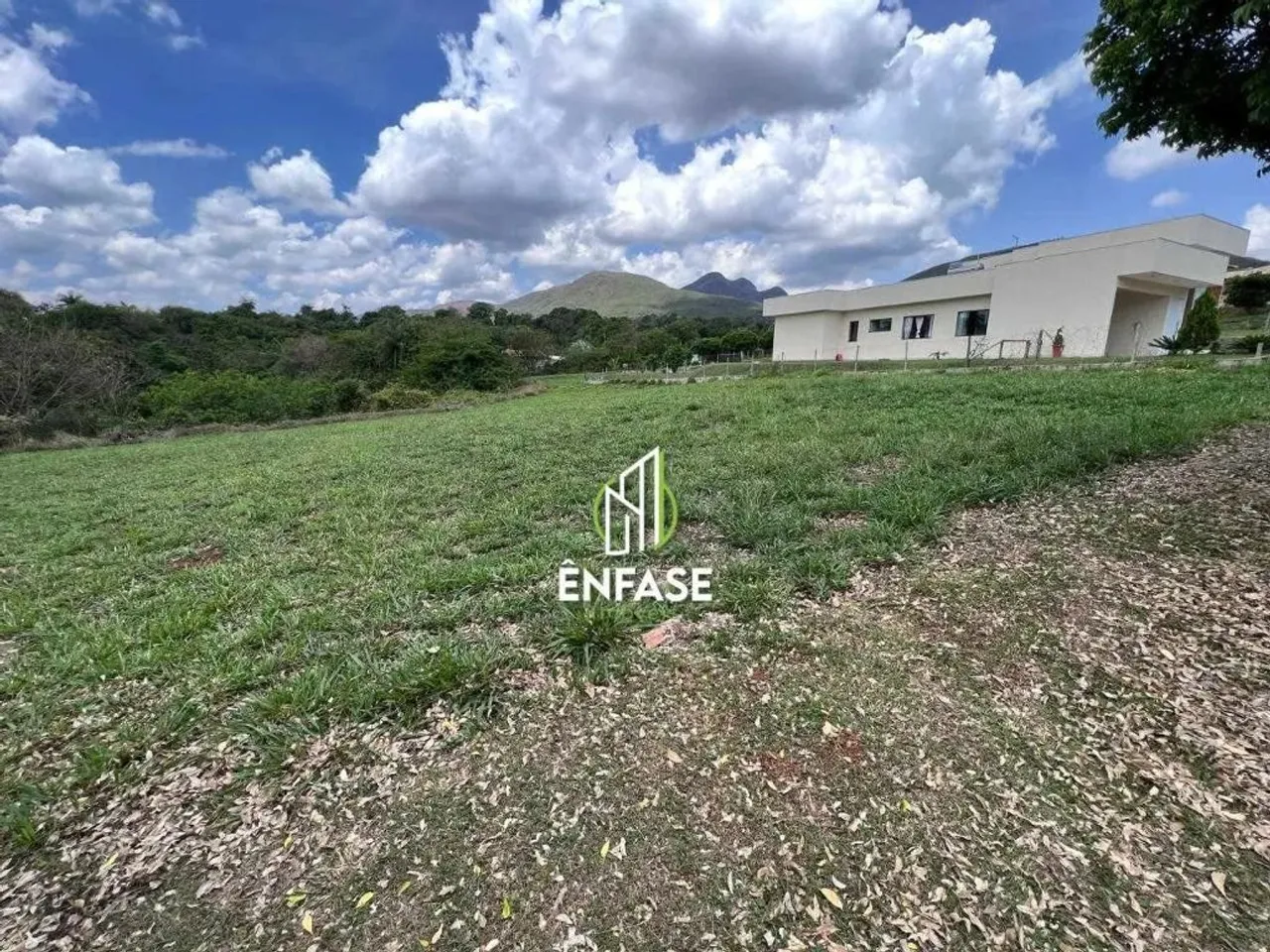 Lote com 1.000 m² no Condominio Serra dos Bandeirantes - Mário Campos - MG