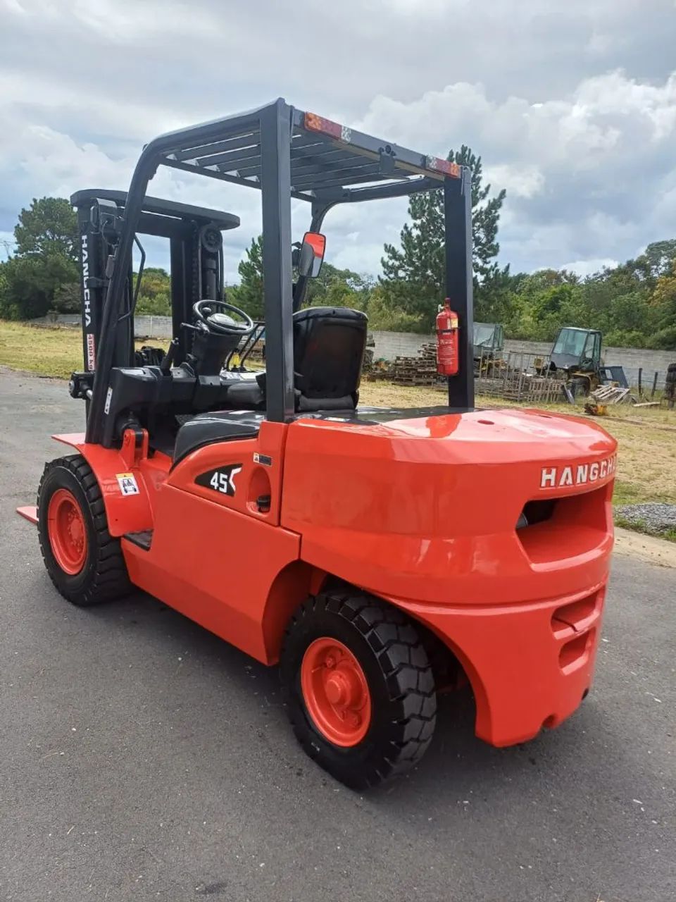 Empilhadeira Hangcha - 4.5 Toneladas aceito troca  - Foto 5