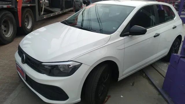 Volkswagen Polo Track 1.0 Flex 12V 5p - Foto 2