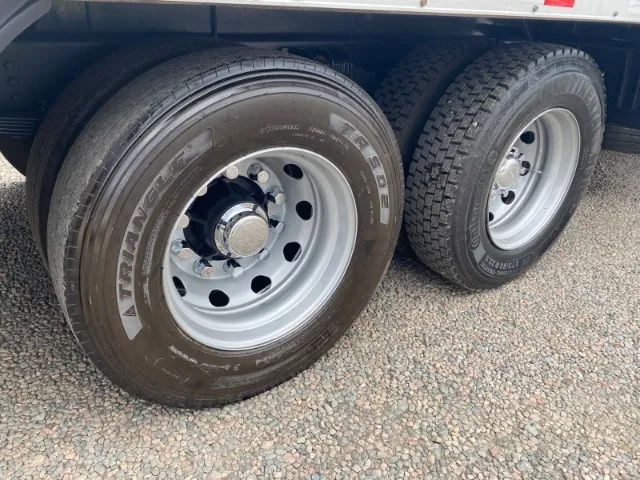 VOLVO VM 260 6X2 2010 BAÚ MOTOR FEITO - Foto 14