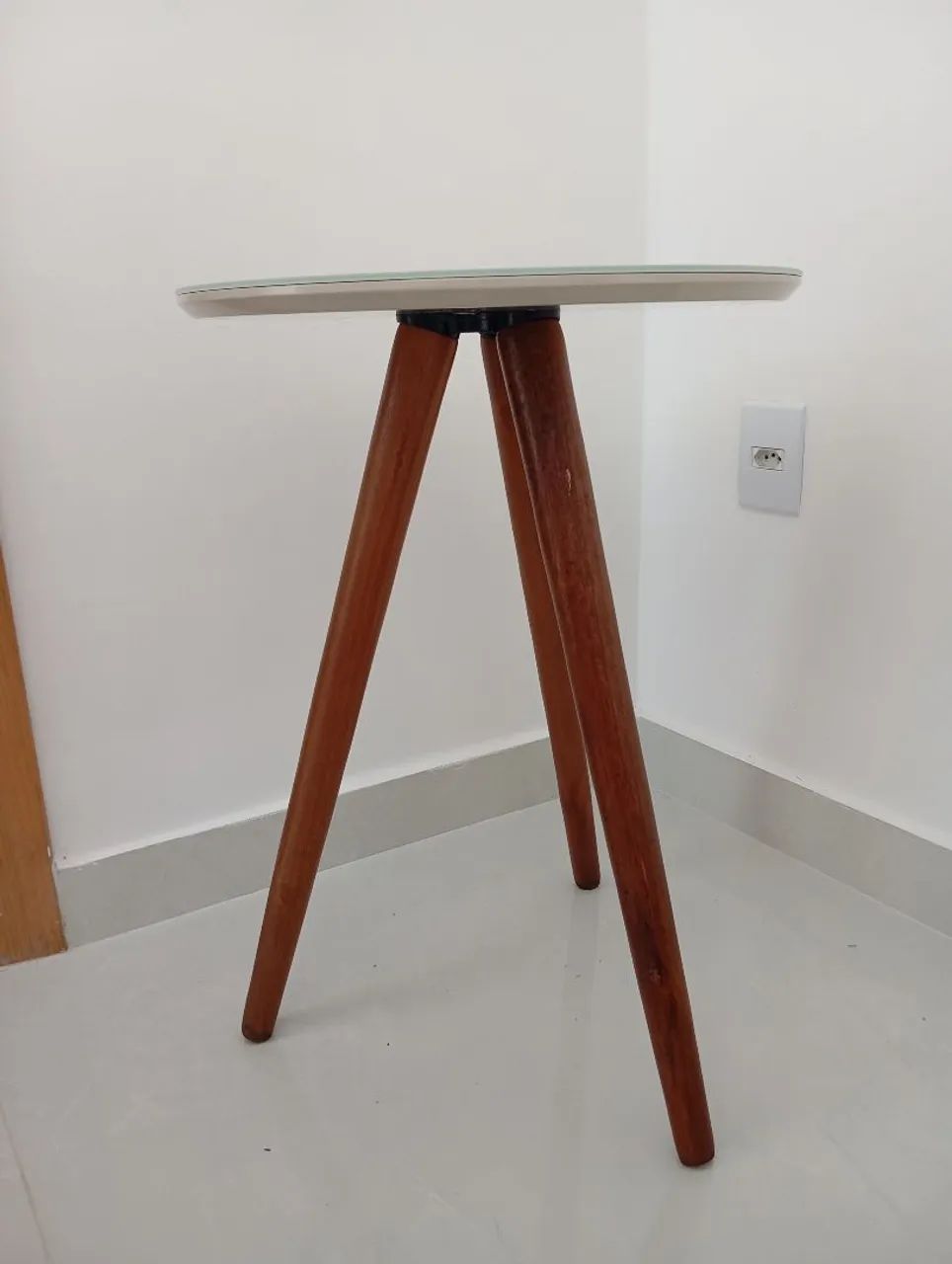 Table for decoration!64962147475329120