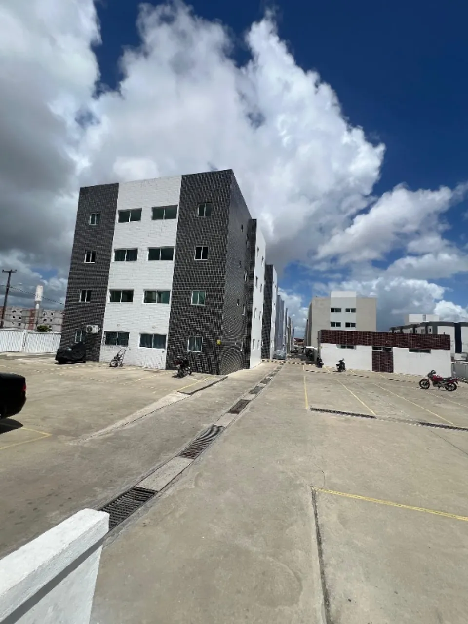 Apartamento com Suíte à Venda - 2º Andar no Residencial Mar do Caribe | Paratibe - JP
