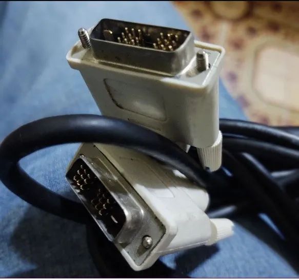 Cabo DVI 18+1 pinos Macho com filtro 1,5 metros - Foto 2