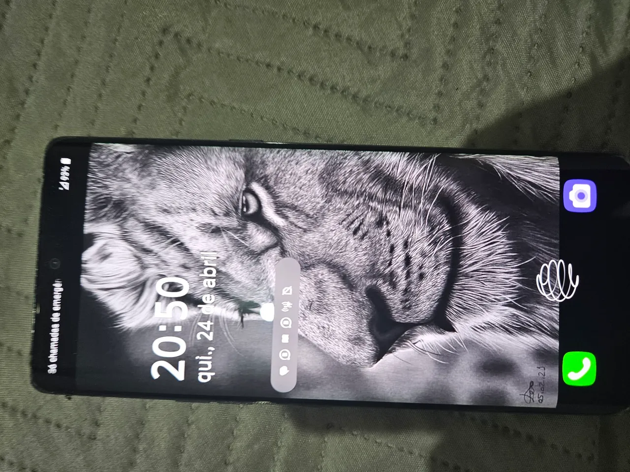 LG velvet semi novo