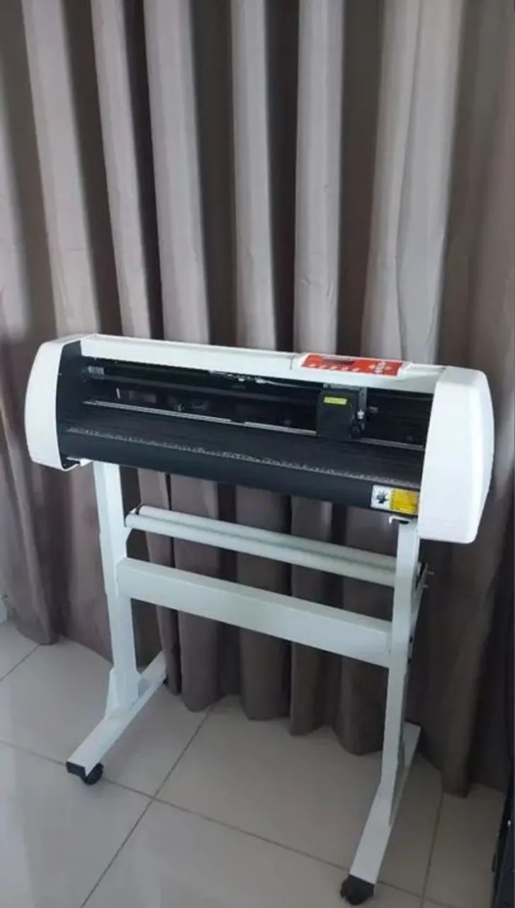 Plotter de Recorte e Risco Digital Corte e Contorno 72cm mira laser manual 