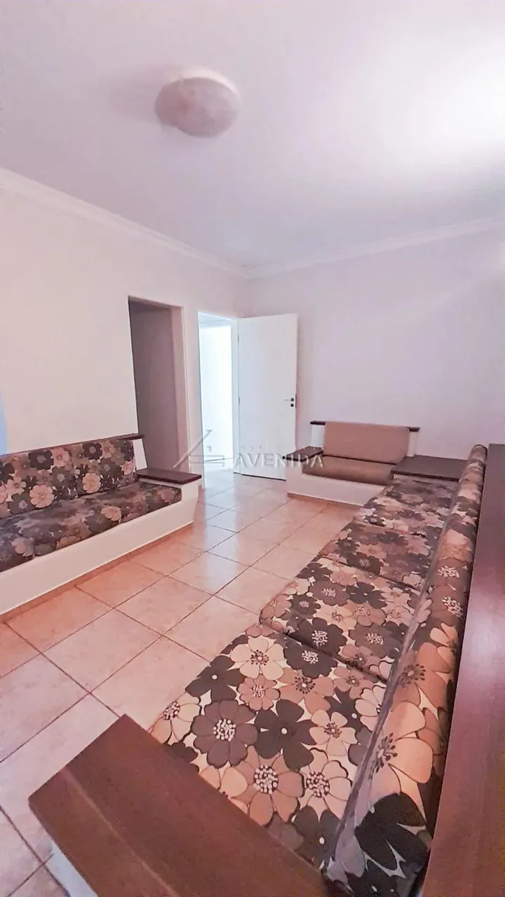 Sala Comercial para Aluguel no Centro de Londrina - Rua Senador Souza Naves, 294