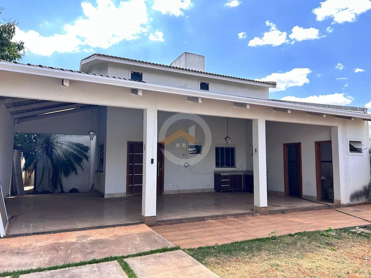 Casa com piscina na Vila Rezende, Goiânia/GO - Foto 2