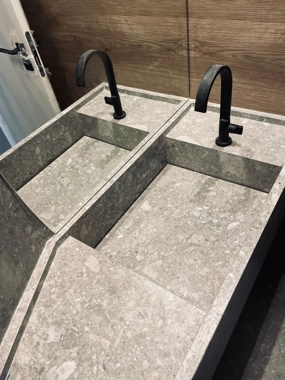 Cuba de pedra com design moderno - Foto 3
