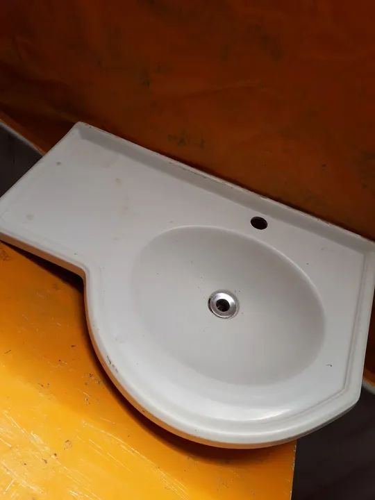 Pia branco de resina para banheiro! - Foto 3