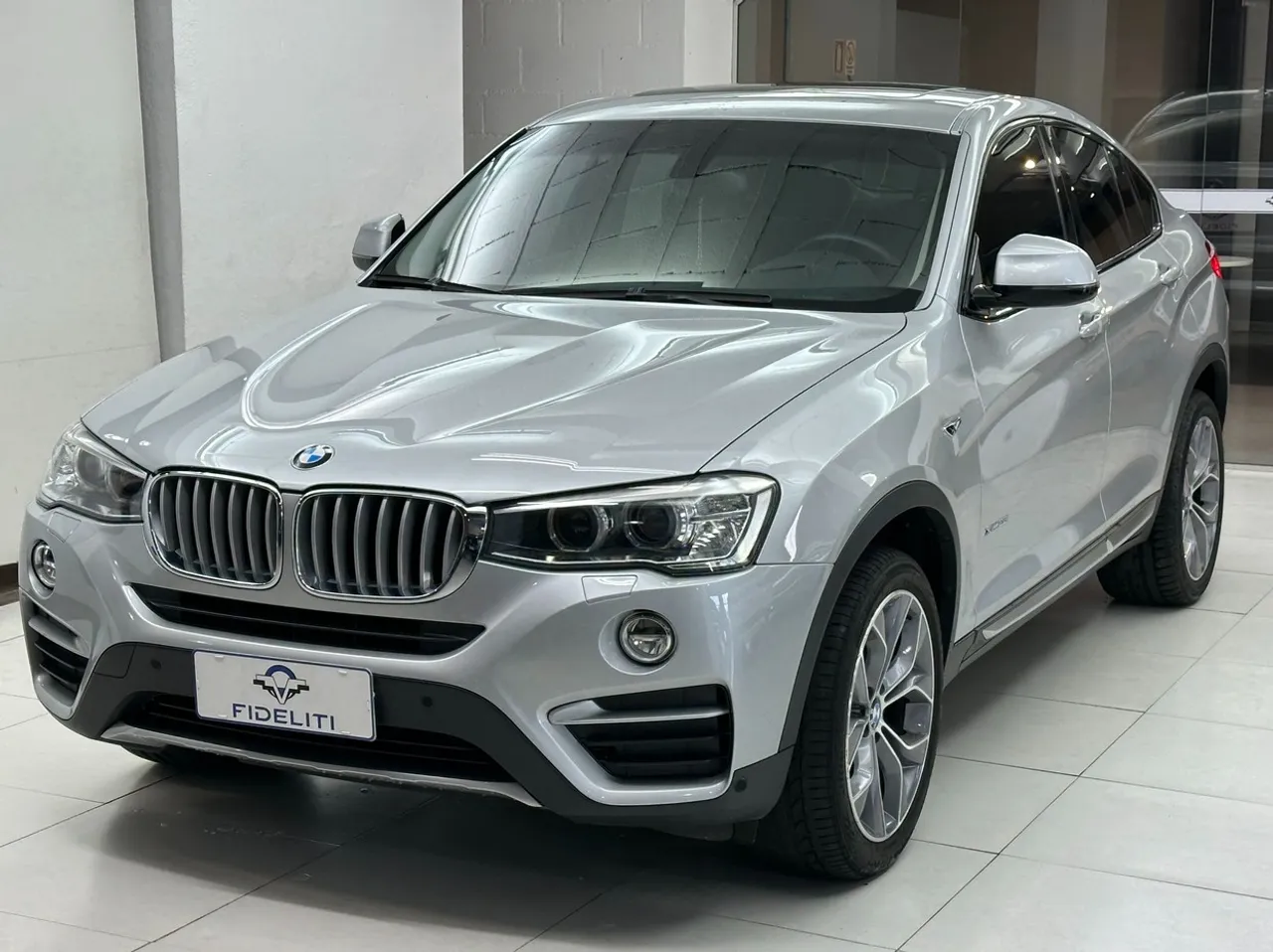 BMW X4 2.0 28I X LINE 4X4 16V TURBO