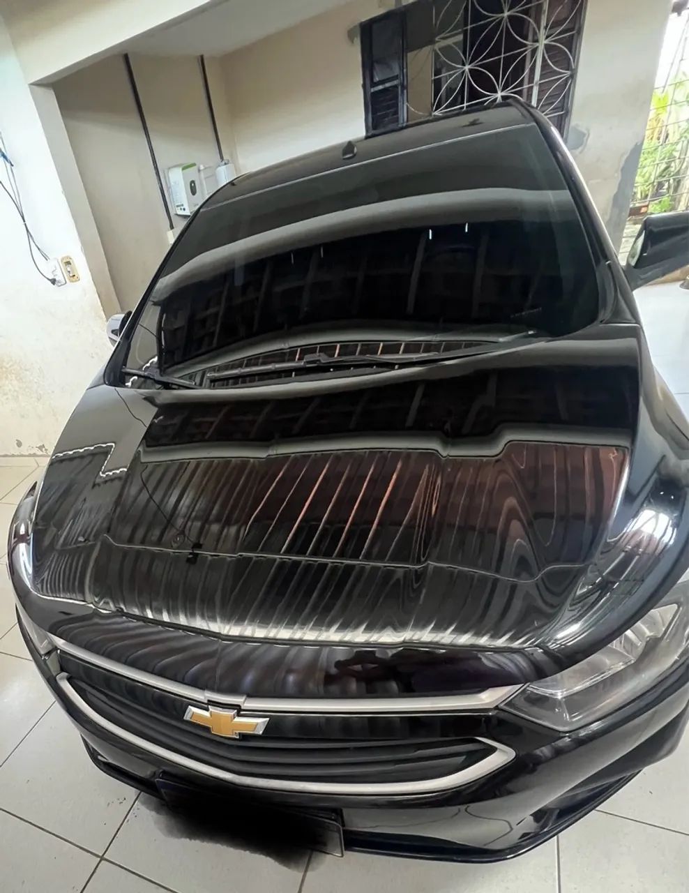 Vendo Ônix Lt2019  pneus novos 