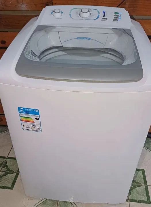 máquina eletrôlux 15 kg semi nova - Foto 3