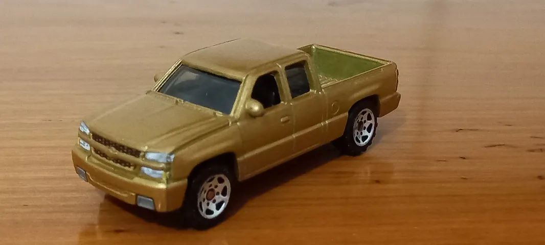 Chevrolet Silverado SS - Matchbox 2006 Bege  - Foto 3