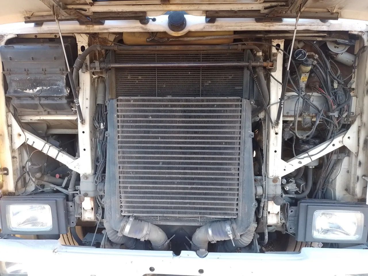 Scania 113 360 6x2  - Foto 4