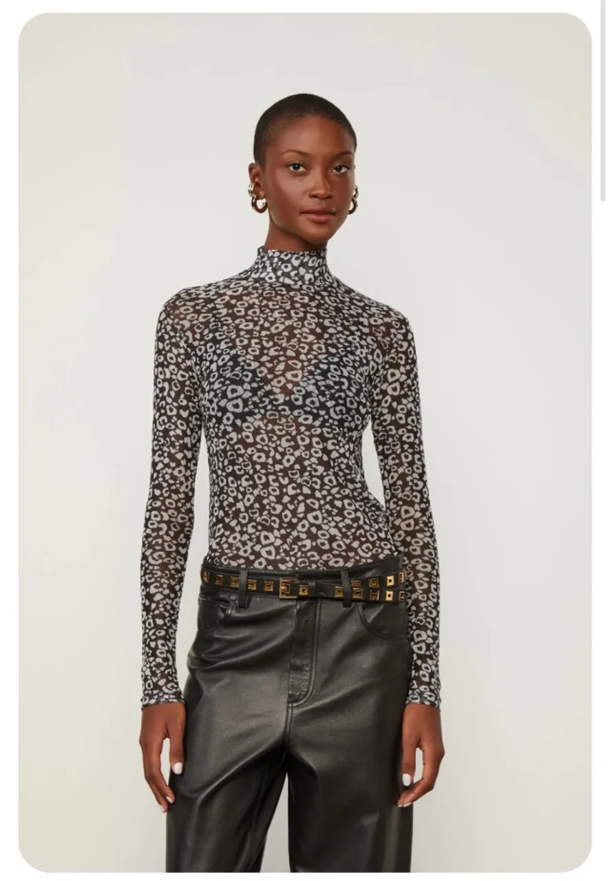 BLUSA GOLA ALTA TULE ONÇA CRONOS ANIMALE (TAMANHO M)