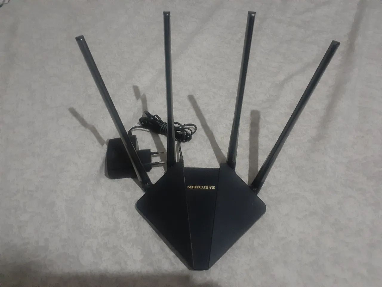 Roteador MERCUSYS mr30g Gigabite64842097189762120