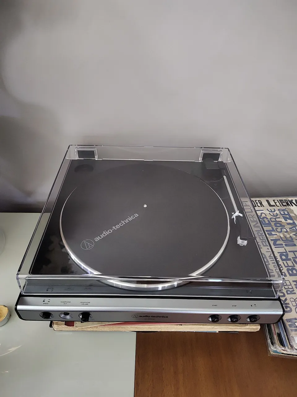 Toca-Discos Audio-Technica AT-LP60XHP modelo raro!
