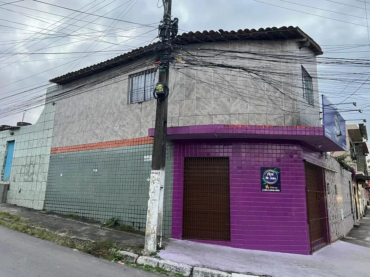 Casa Comercial na Principal Avenida do Benedito Bentes  Avenida Pratagy