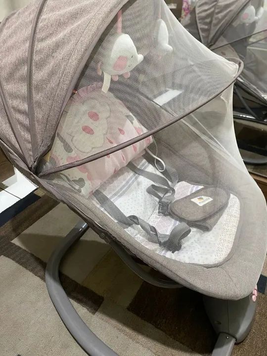 Balanço infantil com música e vibrações - Foto 2