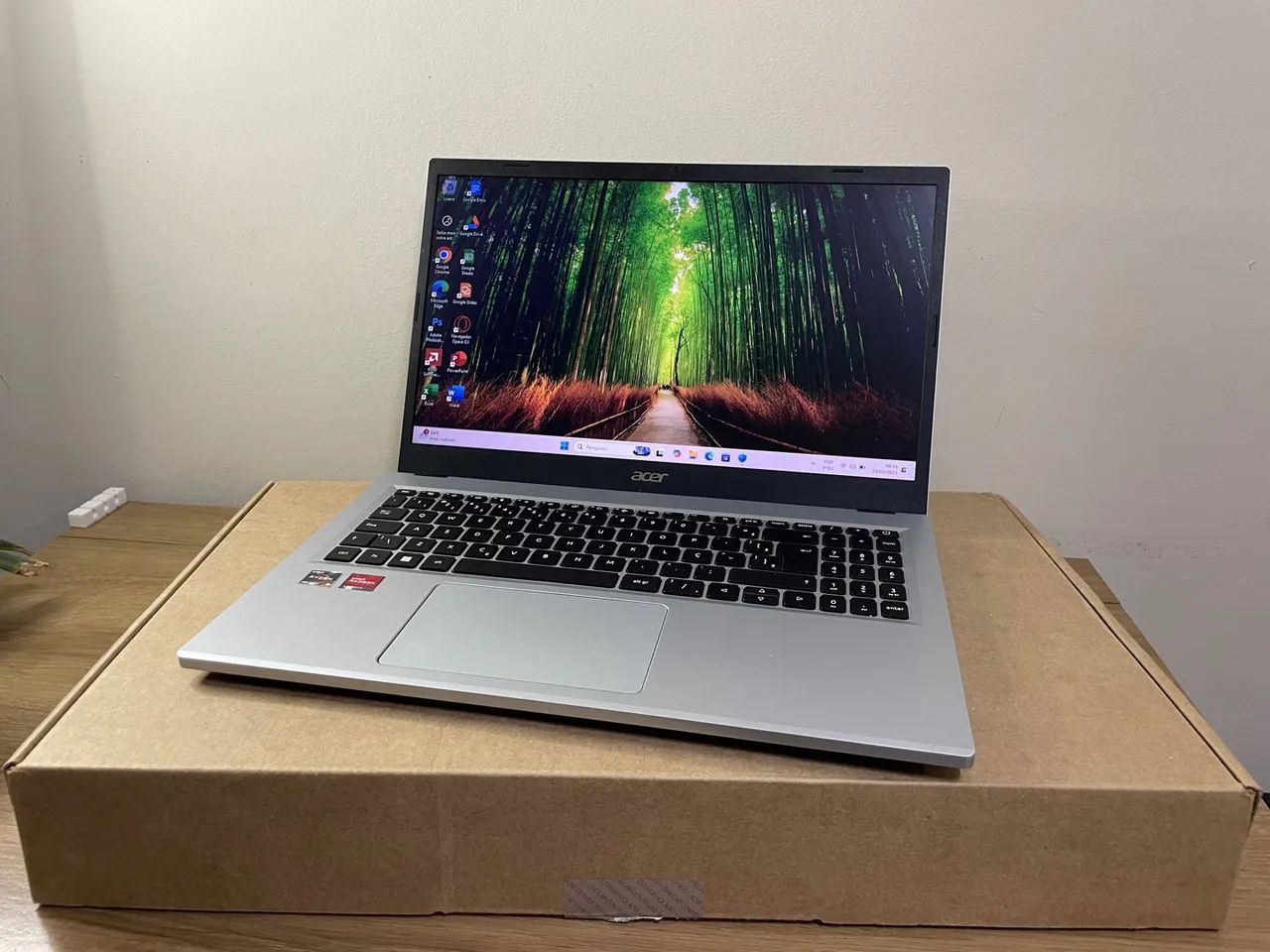 Notebook Acer Aspire 3 estado de NOVO! 