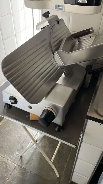 Máquina de Cortar Frios Industrial - Foto 4
