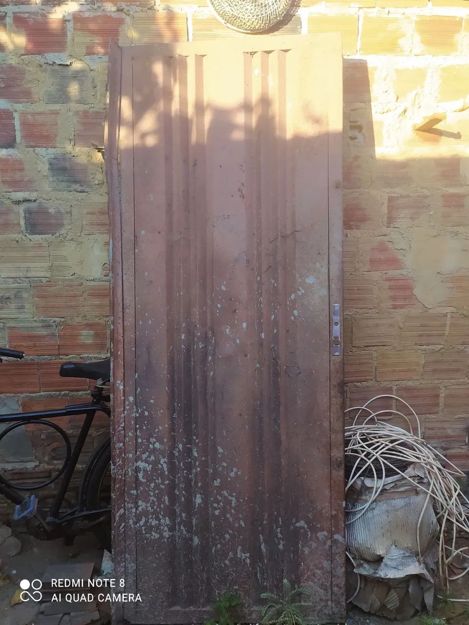 Porta de Aço Usada aceito troca em celular  - Foto 2