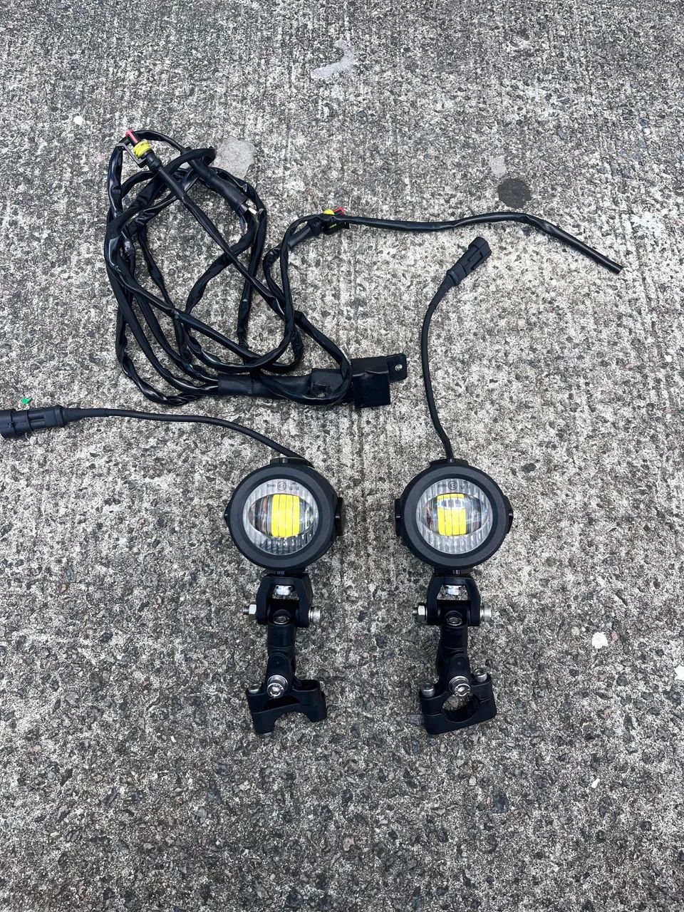 Farol De Milha Auxiliar Led Para Moto  - Foto 2