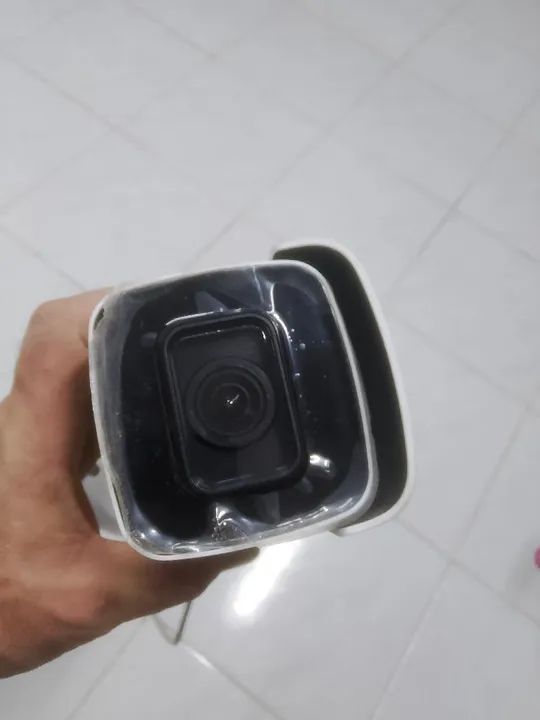 Câmera de Segurança Hikvision DS-2CD2635FWD-IZS - Foto 2