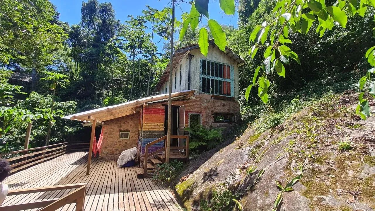 Casa de 3 dormitórios na Lagoa da Conceição