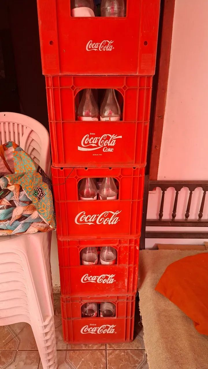 Venda de grades de coca cola 05 grades 1Litro e 02 grades  de KS