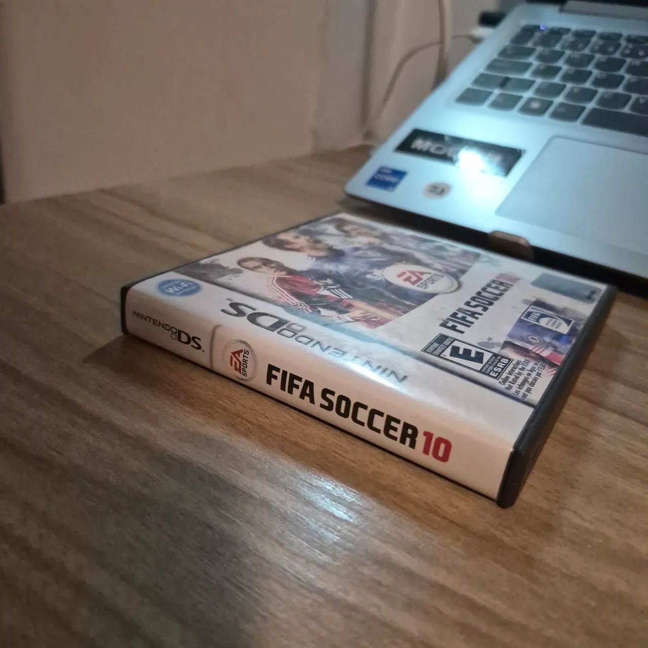 FIFA 10 - Nintendo DS - Foto 3