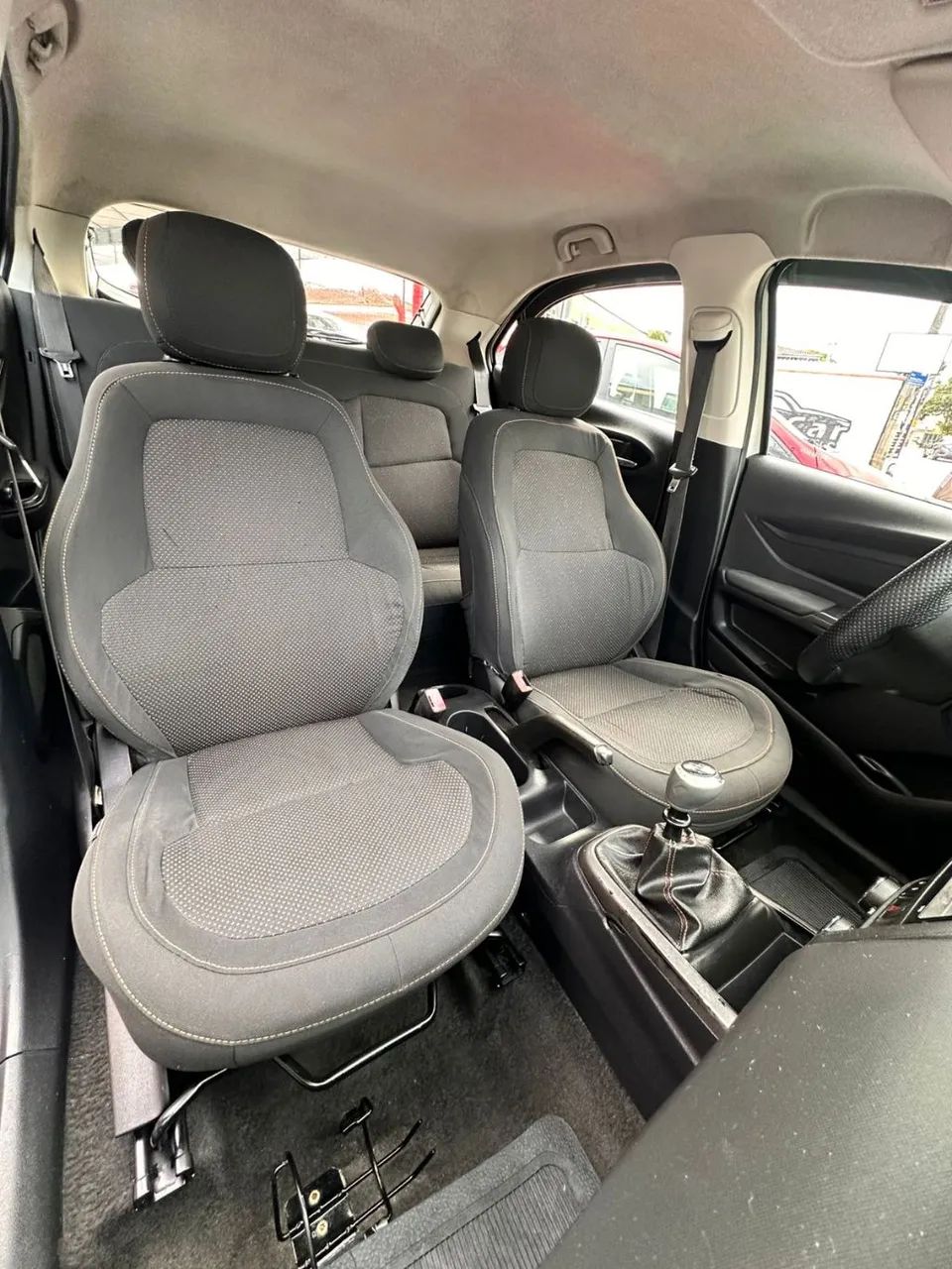 Chevrolet Onix Hatch LT 1.0 12V Flex Mec. 4P 2014 - Foto 5