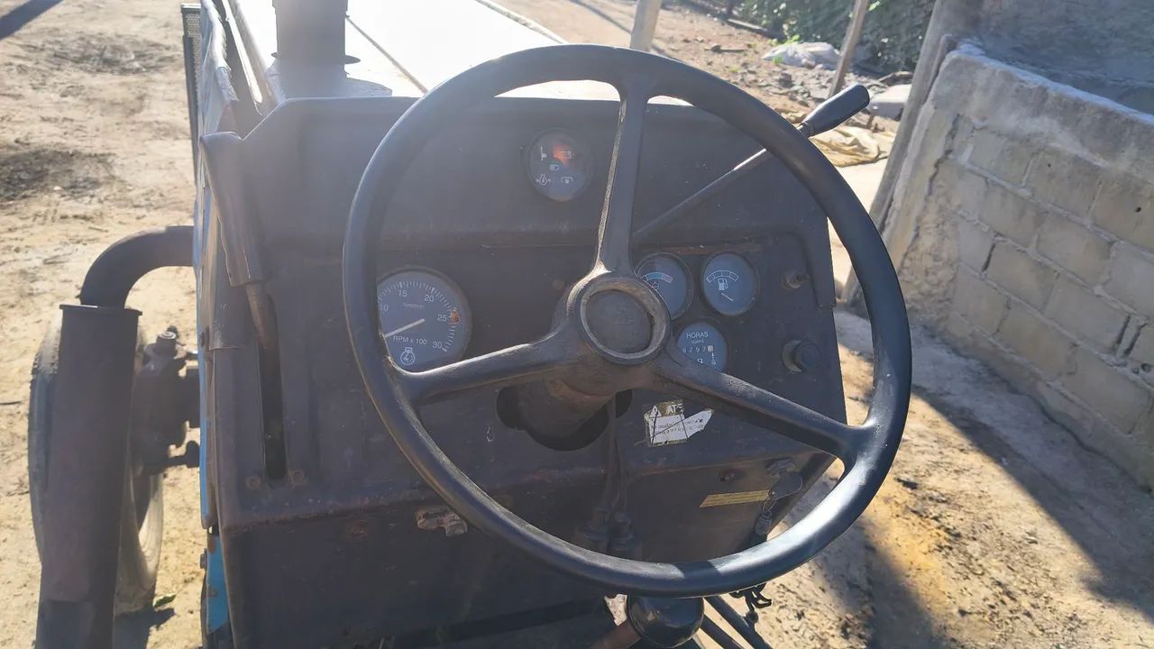 Trator 785 cafeeiro 4x2 - Foto 3